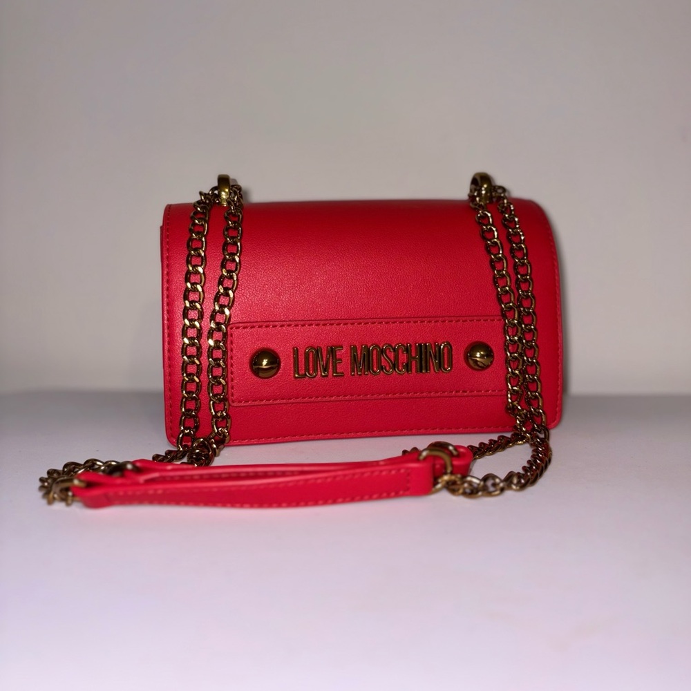 Love Moschino Red Shoulder Leather bag with Maxi Golden Logo
